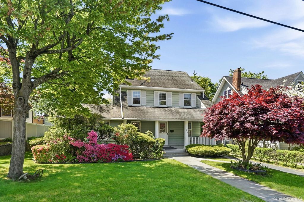 24 Grandview Avenue, White Plains, NY 10605