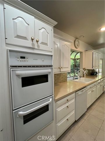 123 N Glenroy Avenue, Los Angeles, CA 90049