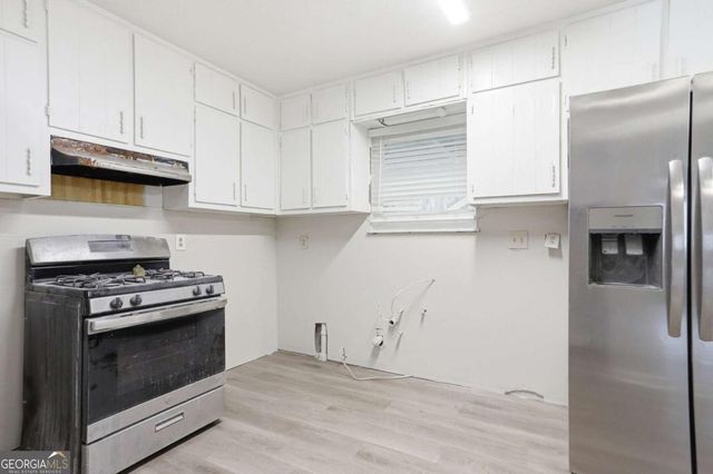 1252 Sherwood Drive, Norcross, GA 30093