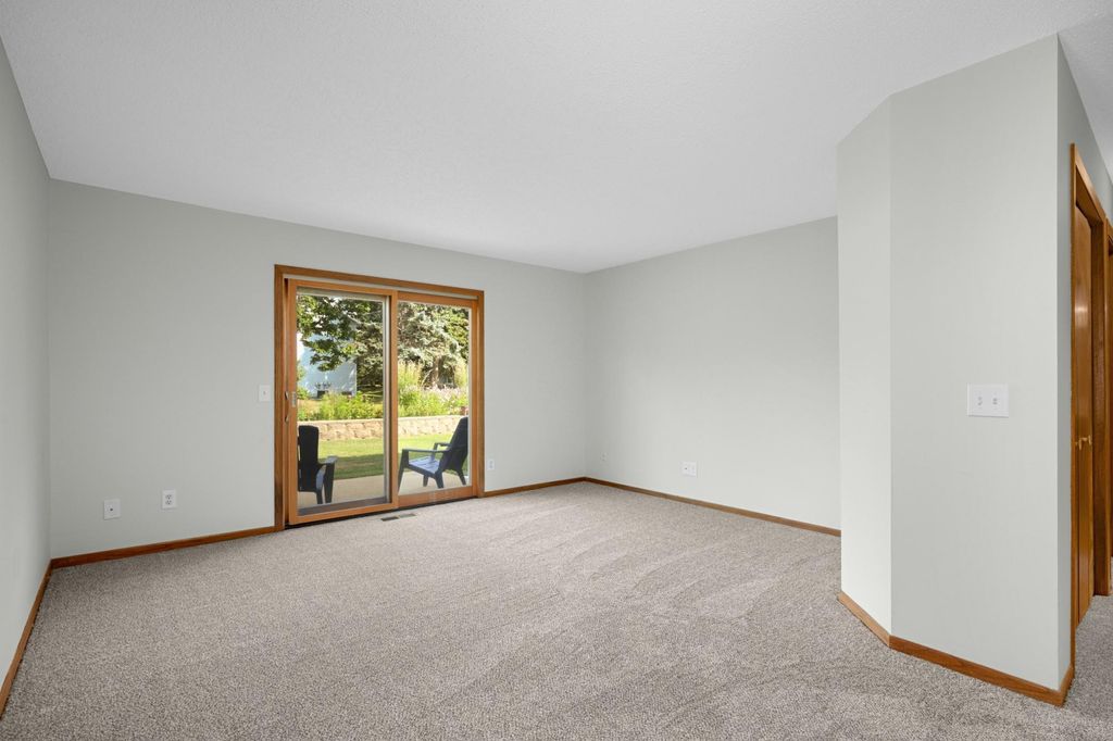 4061 Maureen Drive NE 106NE, Columbia Heights, MN 55421 — photo 3