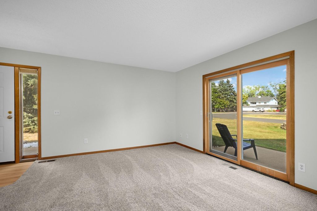 4061 Maureen Drive NE 106NE, Columbia Heights, MN 55421 — photo 4
