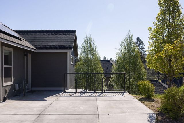 20134 Carson Creek Court, Bend, OR 97702