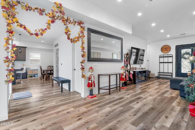 5430 Auckland Avenue, North Hollywood, CA 91601