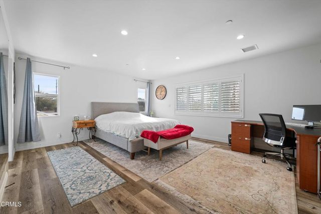 5430 Auckland Avenue, North Hollywood, CA 91601