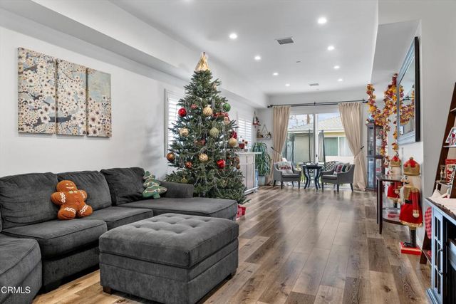 5430 Auckland Avenue, North Hollywood, CA 91601