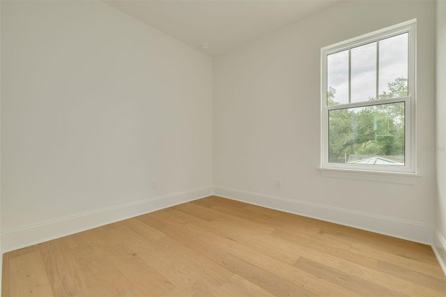 4027 HAINES ROAD N, St Petersburg, FL 33703