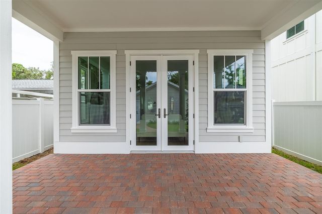 4027 HAINES ROAD N, St Petersburg, FL 33703