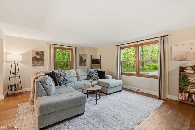 7301 Braucher Street NW, Lehigh Twp, OH 44720