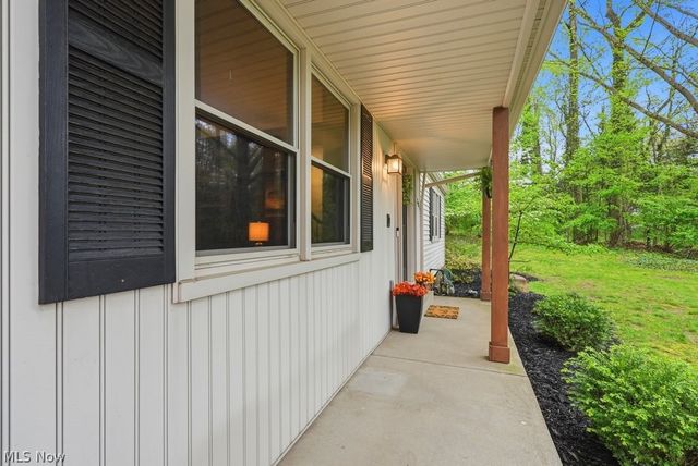7301 Braucher Street NW, Lehigh Twp, OH 44720