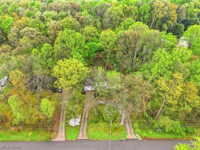 7301 Braucher Street NW, Lehigh Twp, OH 44720