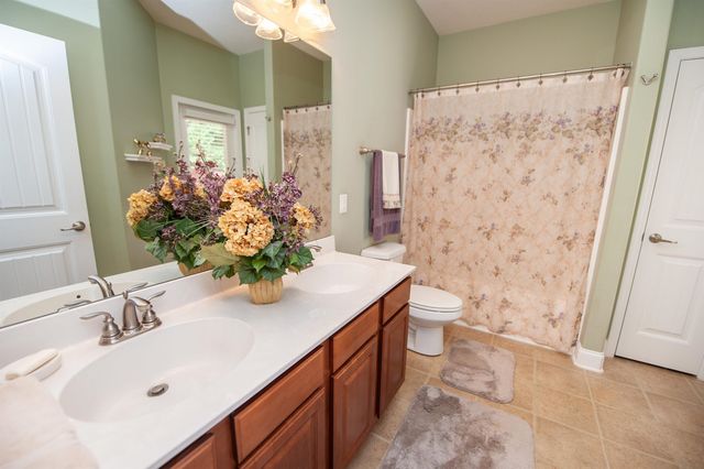 572 Ellsmere Way, Moore, SC 29369