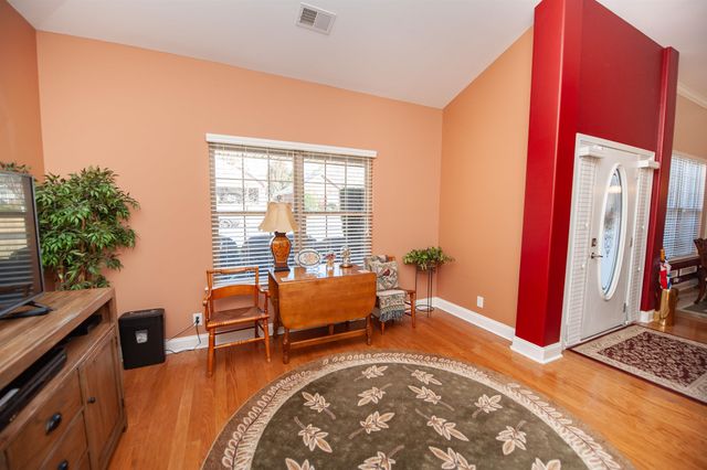 572 Ellsmere Way, Moore, SC 29369