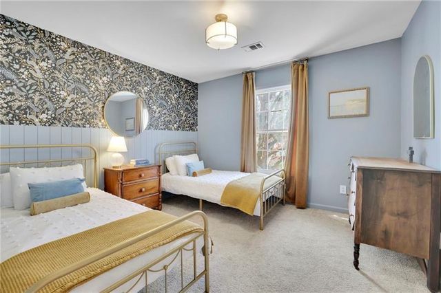 1069 Sunny Field Lane, Lawrenceville, GA 30043