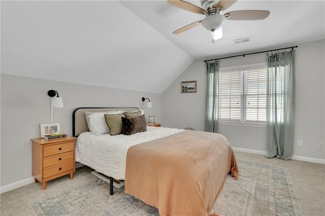 1069 Sunny Field Lane, Lawrenceville, GA 30043