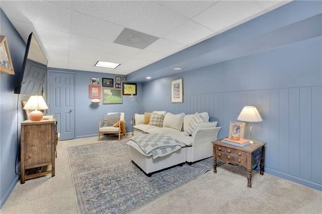 1069 Sunny Field Lane, Lawrenceville, GA 30043
