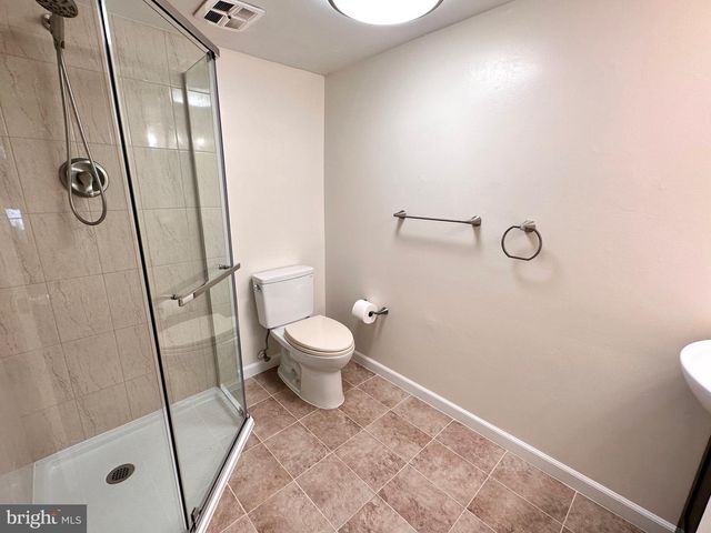 4311 CEDARLAKE CT, Alexandria, VA 22309