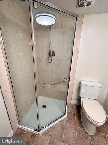 4311 CEDARLAKE CT, Alexandria, VA 22309