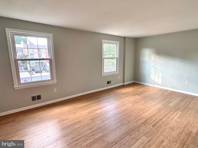 4311 CEDARLAKE CT, Alexandria, VA 22309