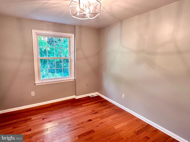 4311 CEDARLAKE CT, Alexandria, VA 22309