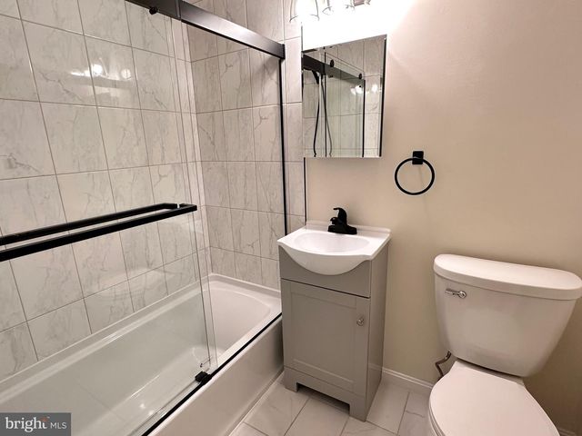 4311 CEDARLAKE CT, Alexandria, VA 22309