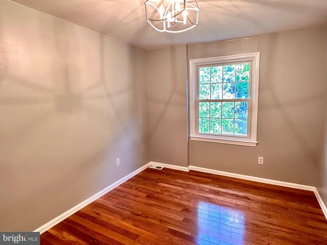 4311 CEDARLAKE CT, Alexandria, VA 22309