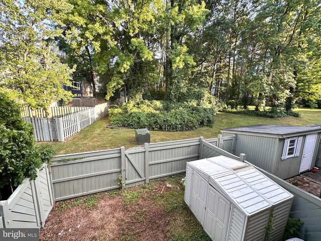 4311 CEDARLAKE CT, Alexandria, VA 22309