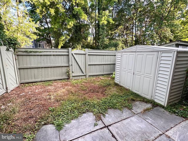 4311 CEDARLAKE CT, Alexandria, VA 22309