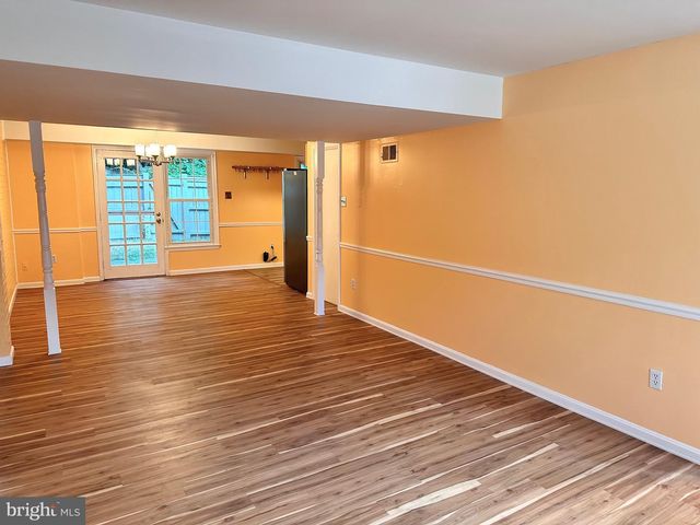 4311 CEDARLAKE CT, Alexandria, VA 22309