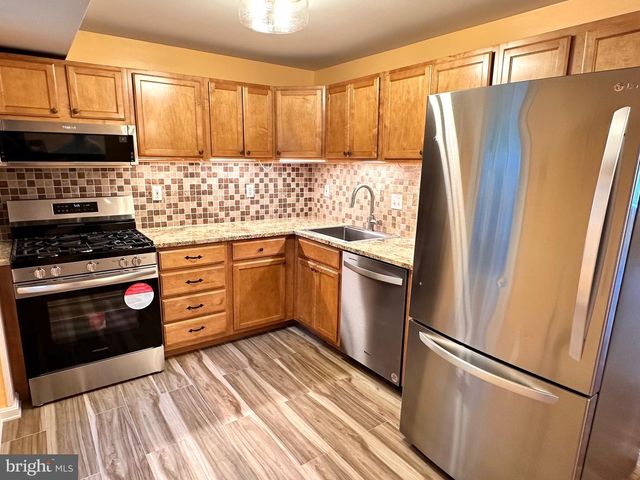 4311 CEDARLAKE CT, Alexandria, VA 22309