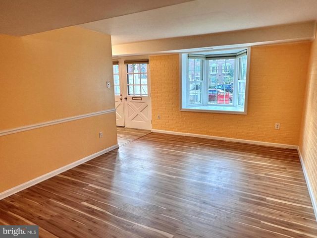 4311 CEDARLAKE CT, Alexandria, VA 22309