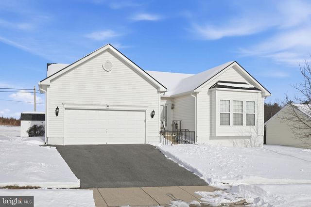 6 SYLVIA CIR, Thurmont, MD 21788