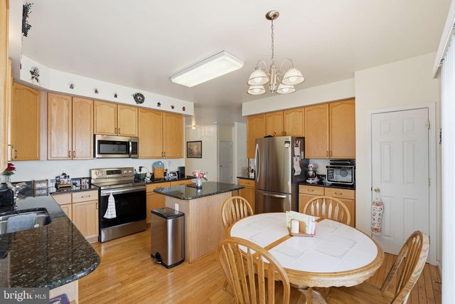 6 SYLVIA CIR, Thurmont, MD 21788