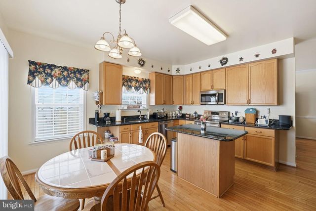 6 SYLVIA CIR, Thurmont, MD 21788