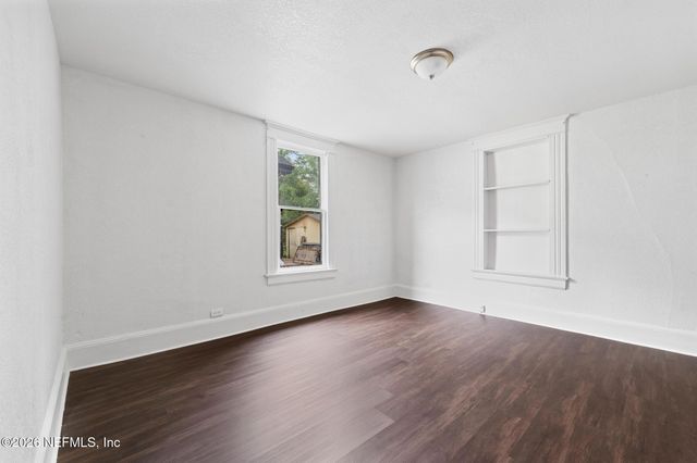 1052 E 10TH Street, Jacksonville, FL 32206
