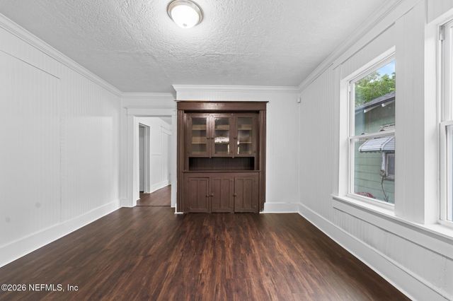 1052 E 10TH Street, Jacksonville, FL 32206