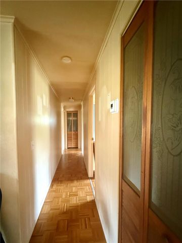 4301 Kings Highway North, Emmaus Boro, PA 18049
