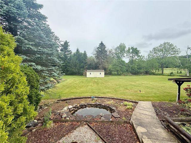 4301 Kings Highway North, Emmaus Boro, PA 18049