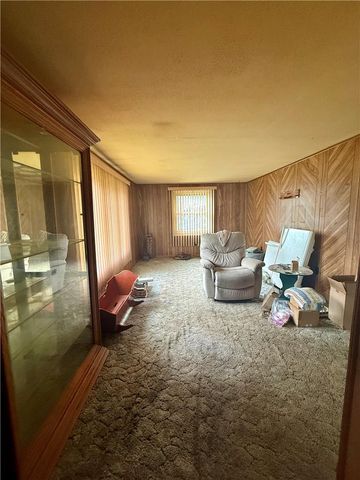 4301 Kings Highway North, Emmaus Boro, PA 18049