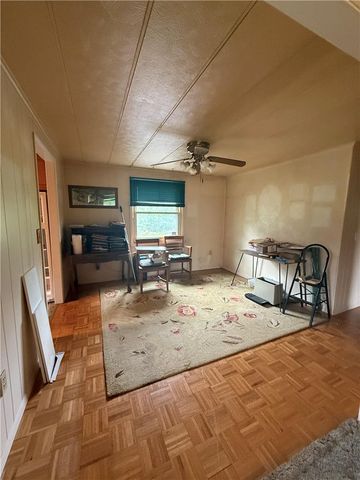 4301 Kings Highway North, Emmaus Boro, PA 18049