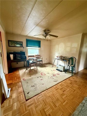 4301 Kings Highway North, Emmaus Boro, PA 18049