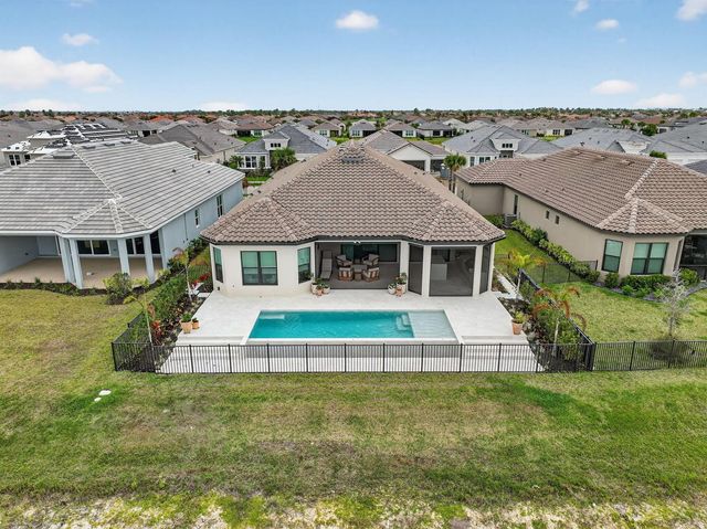 10102 SW Davanti Drive, Port St. Lucie, FL 34987