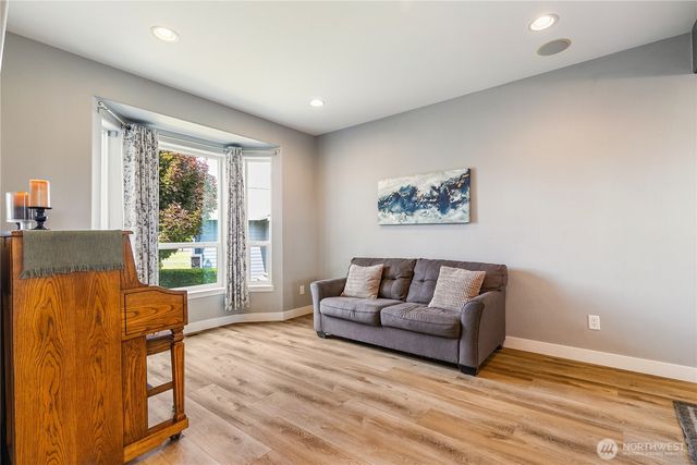 2639 Glenmore Street, Ferndale, WA 98248