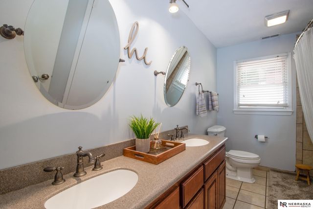 1248 S 164th Avenue, Omaha, NE 68130