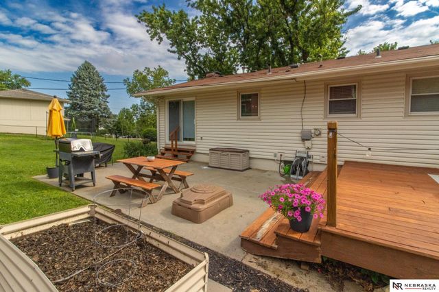 1248 S 164th Avenue, Omaha, NE 68130
