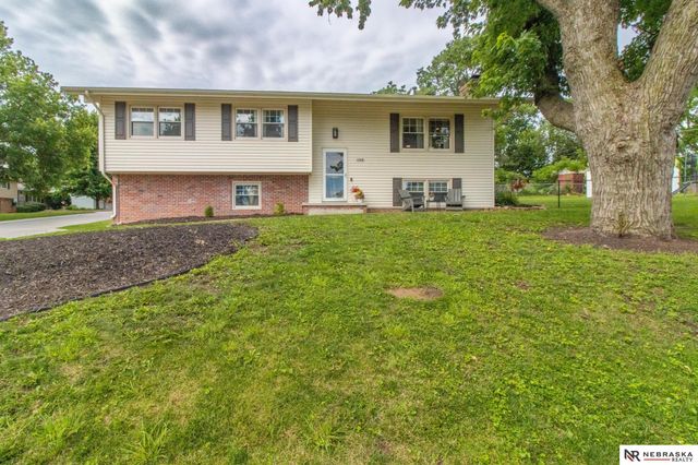 1248 S 164th Avenue, Omaha, NE 68130