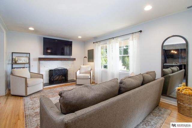 1248 S 164th Avenue, Omaha, NE 68130
