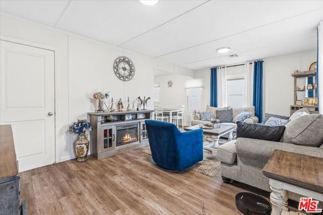 12013 Neenach Street, Sun Valley, CA 91352