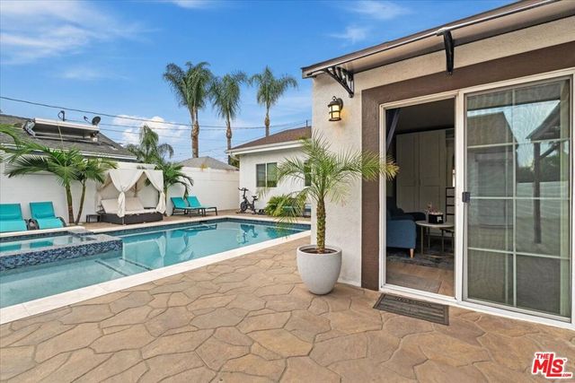 12013 Neenach Street, Sun Valley, CA 91352