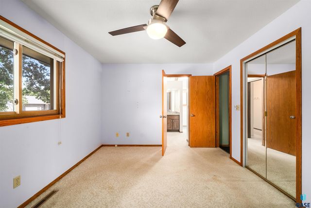 412 N Needles Dr Drive, Brandon, SD 57005