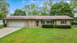 3603 Farmdale Drive, Valparaiso, IN 46383